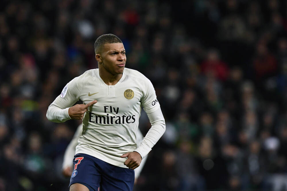 安踏拟以18亿美元购买彪马29%的股份